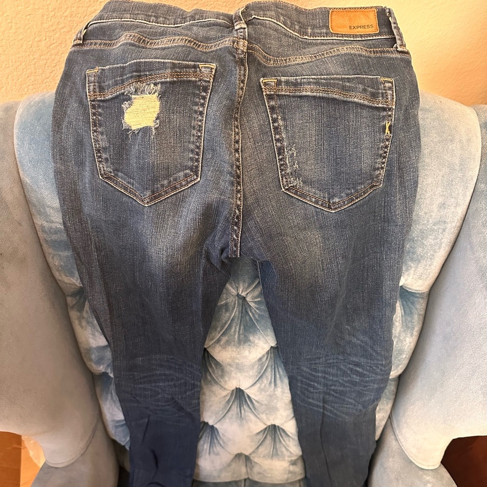 Express Distressed Skinny Jeggings